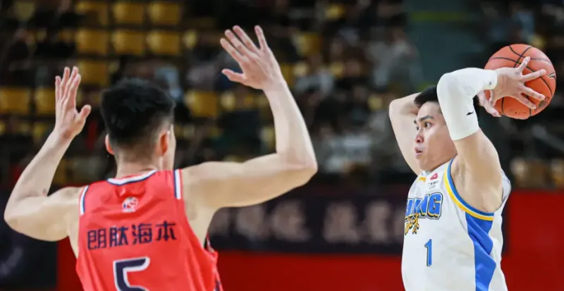 星空体育官方入口-媒体人：北京男篮末节有松懈，不过陈盈骏站出来稳住了